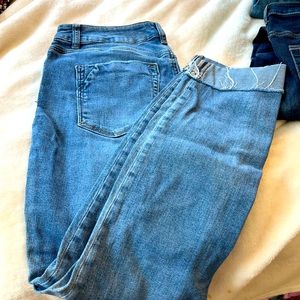 Maurice’s size 7/8 capris jeans